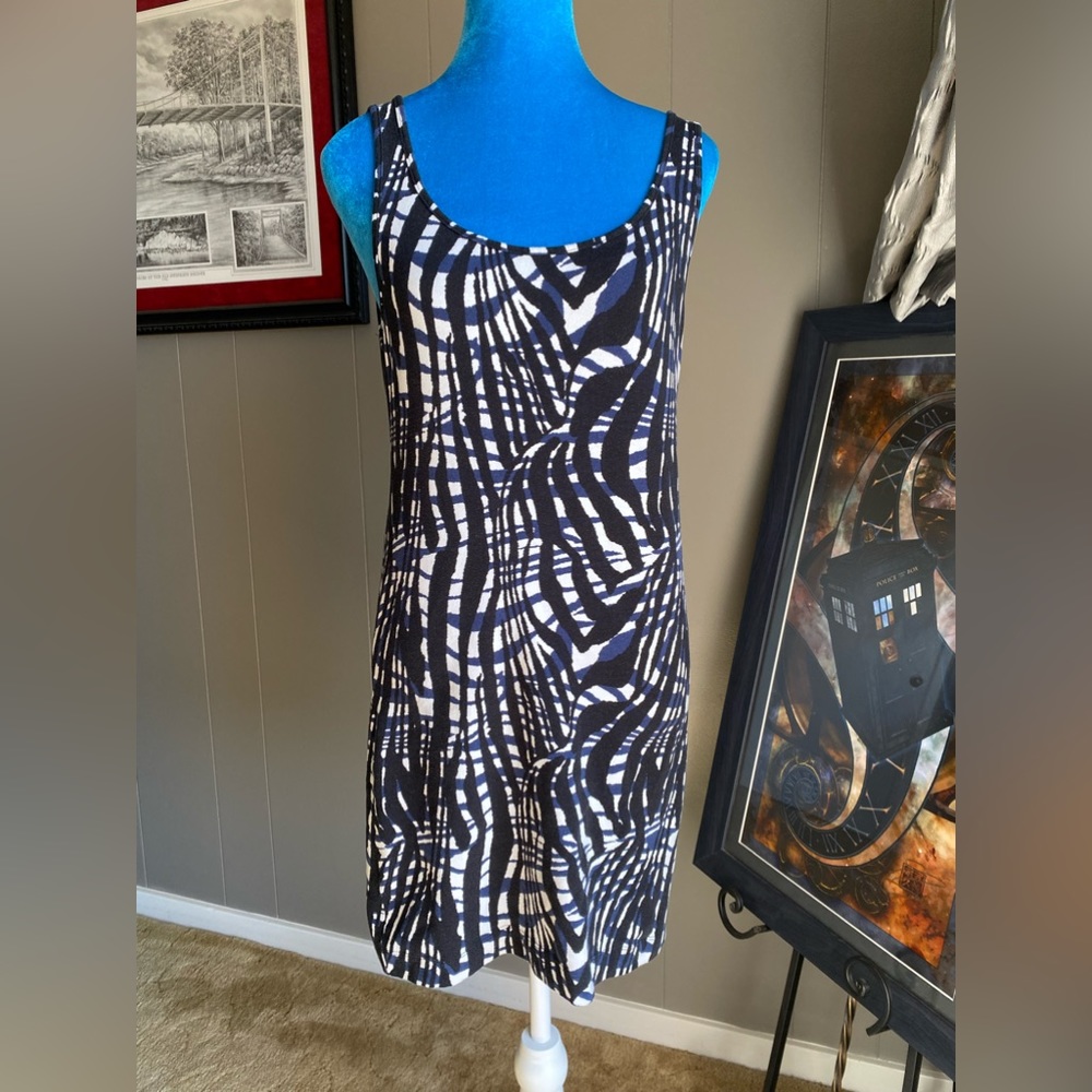 BASIC H&M MINI DRESS.